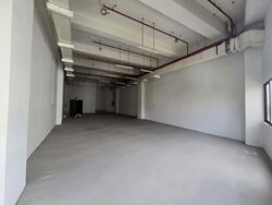 L & Y Building (D20), Factory #571676921